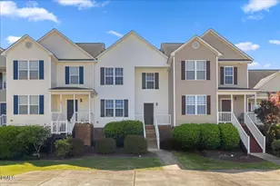 106 Piccadilly Ct, Clayton, NC 27520 - Photo 2