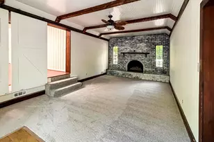 108 W Dogwood Dr, Mebane, NC 27302 - Photo 8