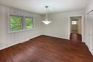 108 W Dogwood Dr, Mebane, NC 27302 - Photo 4