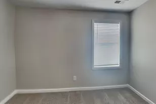50 Greenhouse St, Zebulon, NC 27597 - Photo 10