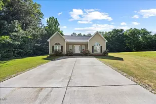 2324 Tranquil Dr SE, Wilson, NC 27893 - Photo 28