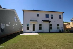 2492 Vetrina Wy, Apex, NC 27502 - Photo 4