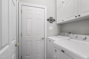 1202 Fairfax Woods Dr, Apex, NC 27502 - Photo 38