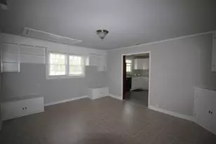 212 N Main St, Holly Springs, NC 27540 - Photo 8