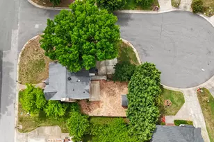 4305 Bartholomew Cir, Raleigh, NC 27604 - Photo 6