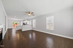 2133 Mills Crest St, Fuquay Varina, NC 27526 - Photo 10