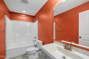 2133 Mills Crest St, Fuquay Varina, NC 27526 - Photo 30