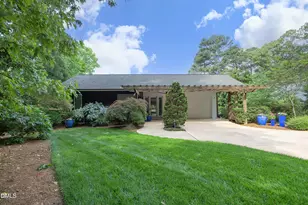146 Lochwood W Dr, Cary, NC 27518 - Photo 2