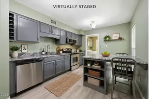 1302 Springlawn Ct, Raleigh, NC 27609 - Photo 6