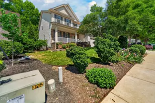 202 Briarfield Dr, Apex, NC 27502 - Photo 4