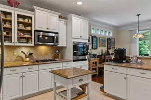 202 Briarfield Dr, Apex, NC 27502 - Photo 20