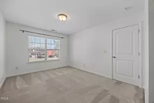 729 Lake Artesia Ln, Fuquay Varina, NC 27526 - Photo 38
