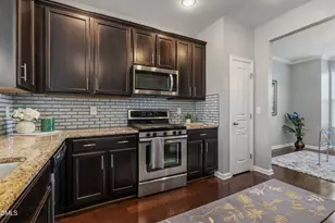 9308 Wooden Rd, Raleigh, NC 27617 - Photo 18