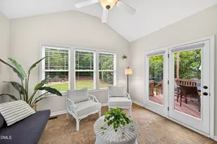 105 Oakbeech Ct, Holly Springs, NC 27540 - Photo 12