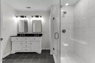 205 Portsmith Pl, Chapel Hill, NC 27516 - Photo 30
