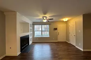 306 Black Bird Ct, Cary, NC 27511 - Photo 4