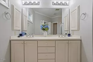 308 W Barbee Chapel Rd, Chapel Hill, NC 27517 - Photo 28