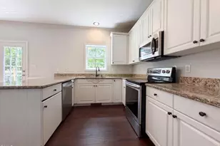 109 Rockrose Ave, Clayton, NC 27527 - Photo 2