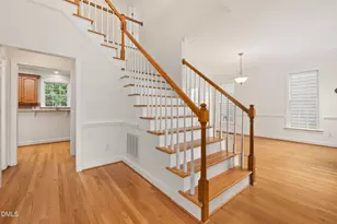 7219 Newport Ave, Raleigh, NC 27613 - Photo 8