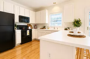8709 Blakehurst Dr, Raleigh, NC 27617 - Photo 4