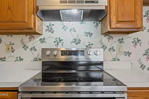8321 Hempshire Pl, Raleigh, NC 27613 - Photo 12