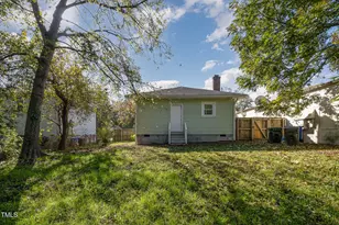907 Holloway St, Durham, NC 27701 - Photo 14