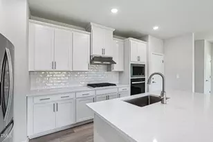 1012 St Lawrence Dr, Garner, NC 27529 - Photo 2