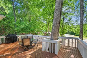 1224 E Pointe Dr, Durham, NC 27712 - Photo 10