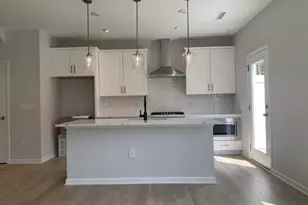 835 Oak Center Dr, Raleigh, NC 27610 - Photo 2