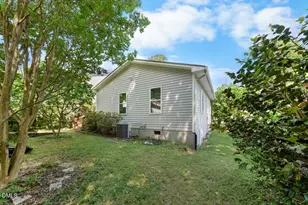 1108 E Ellerbee St, Durham, NC 27704 - Photo 12