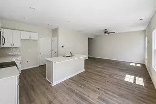 109 Crossvine St, Selma, NC 27576 - Photo 8