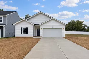 127 Crossvine St, Selma, NC 27576 - Photo 1
