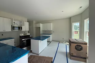 127 Crossvine St, Selma, NC 27576 - Photo 8