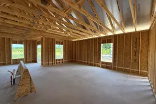 37 Fiddleneck Ct, Selma, NC 27576 - Photo 2