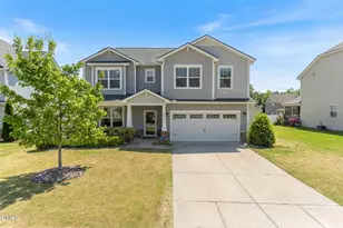 613 Golden Plum Ln, Zebulon, NC 27597 - Photo 2
