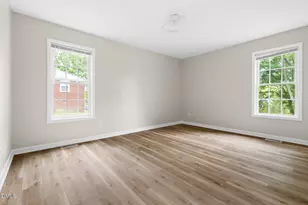 111 N 6th St, Mebane, NC 27302 - Photo 22