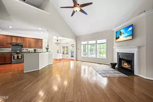 207 Governors House Dr, Morrisville, NC 27560 - Photo 4