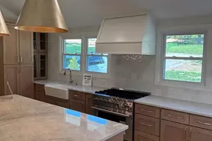 5105 Coronado Dr, Raleigh, NC 27609 - Photo 10