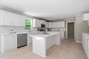 5249 Highpoint Dr, Nashville, NC 27856 - Photo 6