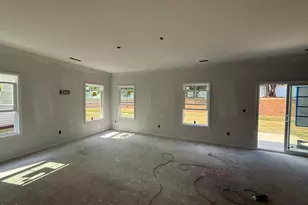 119 Crossvine St, Selma, NC 27576 - Photo 4