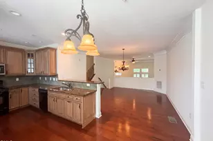10321 Sablewood Dr, Raleigh, NC 27617 - Photo 8