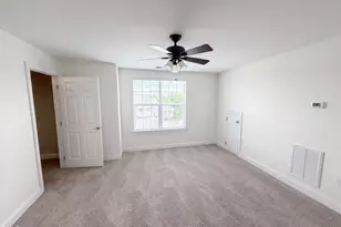 10321 Sablewood Dr, Raleigh, NC 27617 - Photo 10