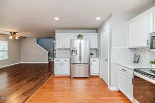 152 Trayesan Dr, Holly Springs, NC 27540 - Photo 14