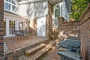 2308 Oxford Hills Dr, Raleigh, NC 27608 - Photo 38