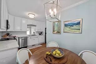 2308 Oxford Hills Dr, Raleigh, NC 27608 - Photo 16