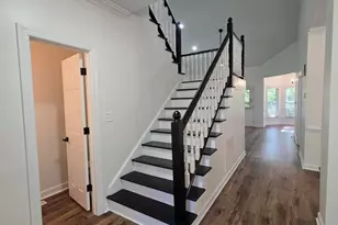 205 Coventry Ln, Cary, NC 27511 - Photo 14