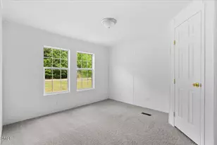 864 Old Dam Rd, Selma, NC 27576 - Photo 20