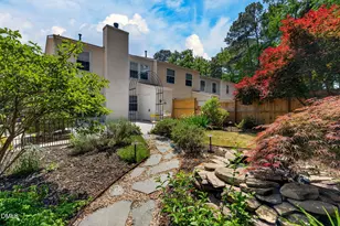 218 Rosebrooks Dr, Cary, NC 27513 - Photo 32