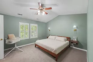 105 New Holland Pl, Cary, NC 27519 - Photo 16