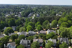 105 New Holland Pl, Cary, NC 27519 - Photo 28